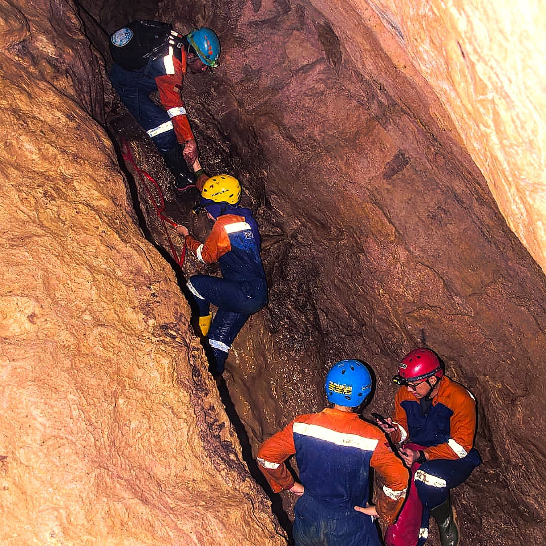 Cikenceng Cave